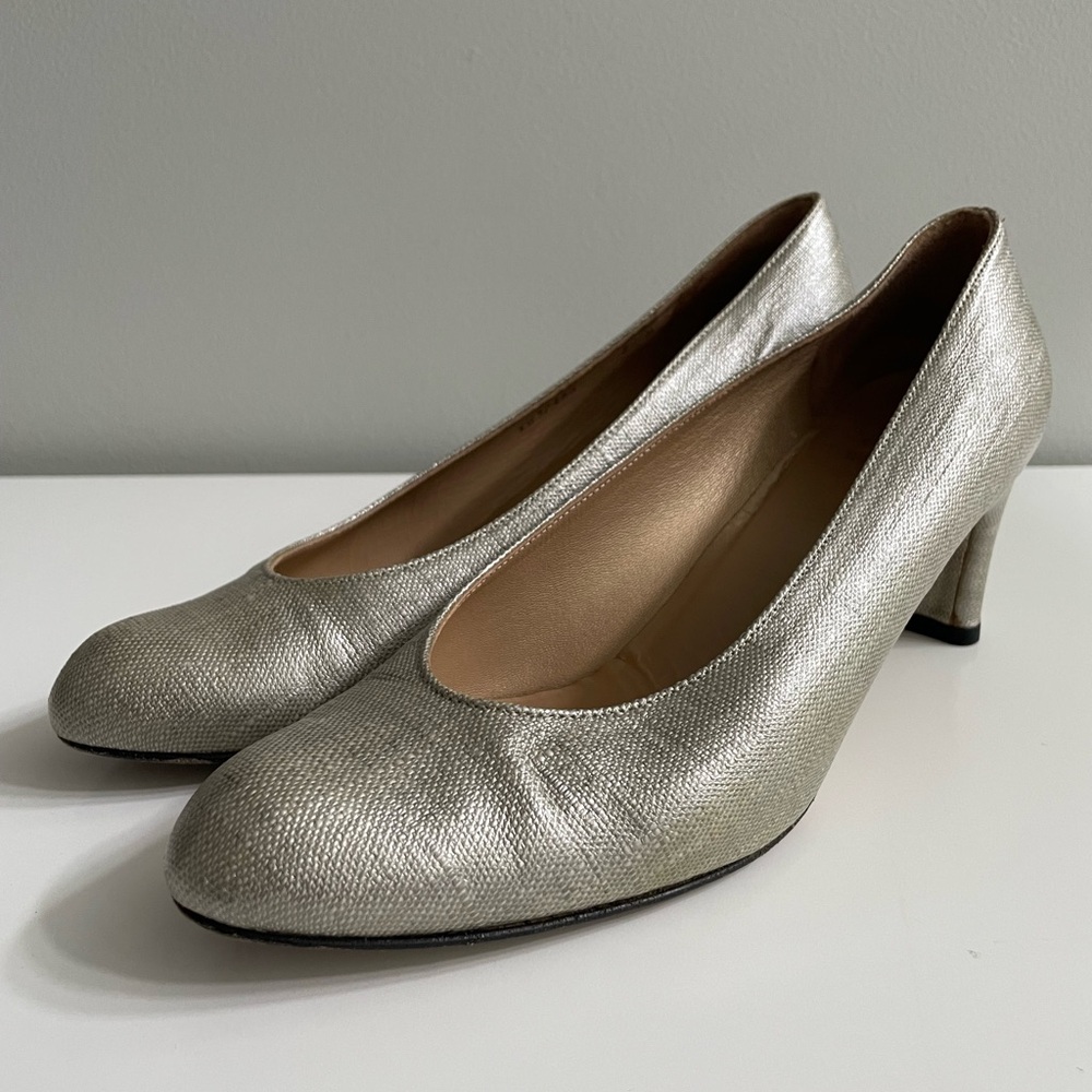 Stuart Weitzman metallic linen heels size 7